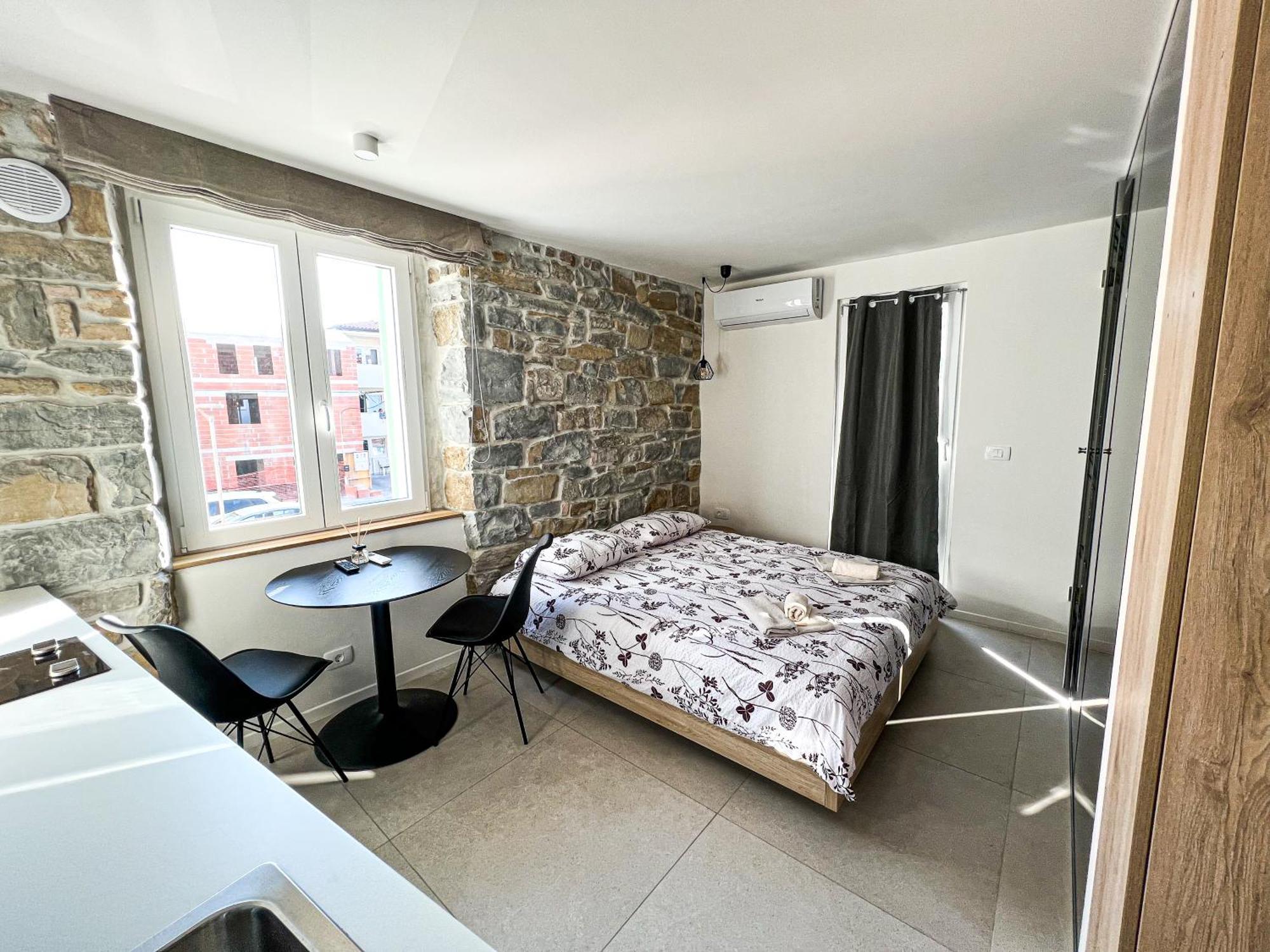 Damir Skomina Apartments Koper Exterior photo